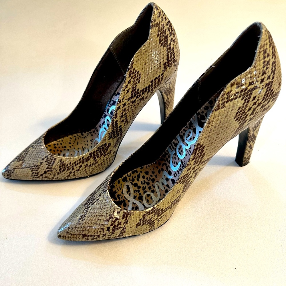 Sam Edelman Snakeskin Print Sadi Pointed Toe Heels Women’s size 9.5 4” Heel